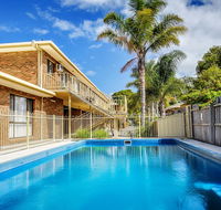 Allambi Holiday Apartments - Australian Destinations