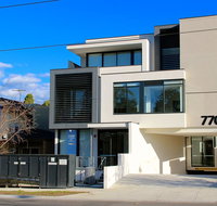Whitehorse Apartments Hotel - Australian Destinations