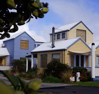 Rayville Boat Houses - Australian Destinations