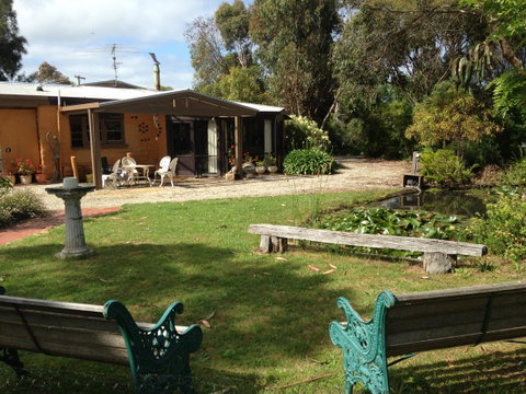 Mud Hollow Barn - Australian Destinations 14