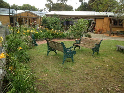 Mud Hollow Barn - Australian Destinations 0