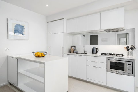 Complete Host Tiara Apartments - Australian Destinations 37