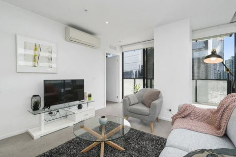 Complete Host Tiara Apartments - Australian Destinations 40