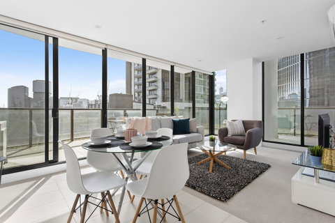 Complete Host Tiara Apartments - Australian Destinations 0