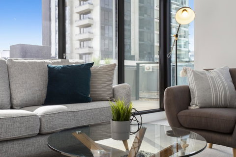 Complete Host Tiara Apartments - Australian Destinations 21
