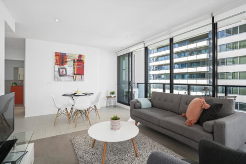 Complete Host Tiara Apartments - Australian Destinations 18