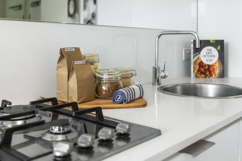 Complete Host Tiara Apartments - Australian Destinations 25