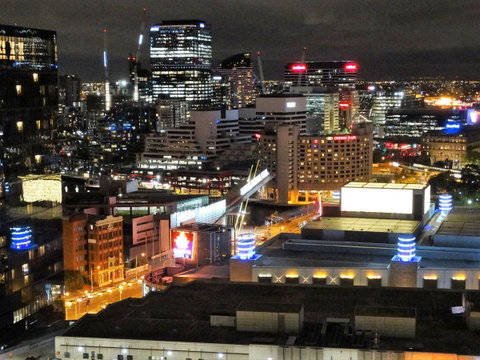 Cloud9 Luxury Apartments - Australian Destinations 3