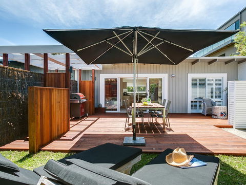 Capella Villa No. 4 - Stunning Luxury Decor Inside And Out - Australian Destinations 0