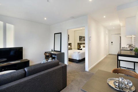 Experience Bella Hotel Apartments - Australian Destinations 32