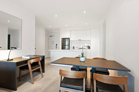 Experience Bella Hotel Apartments - Australian Destinations 9