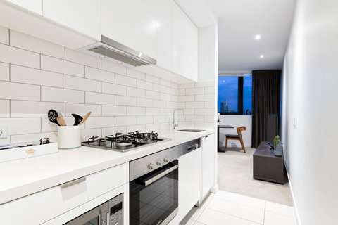 Experience Bella Hotel Apartments - Australian Destinations 3