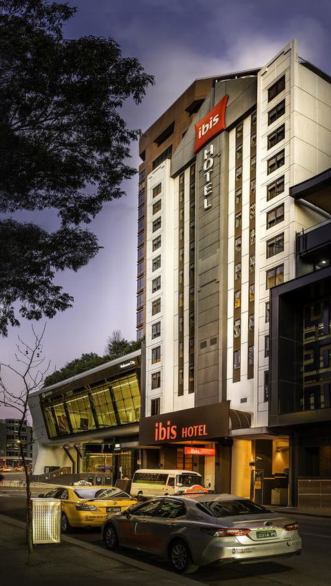 Ibis Melbourne Hotel And Apartments - Australian Destinations 2