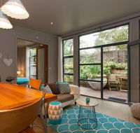 The Love Shack - romantic bungalow - Australian Destinations