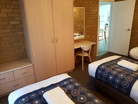 Tropicana Motor Inn - Australian Destinations 29