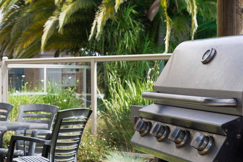 Tropicana Motor Inn - Australian Destinations 43