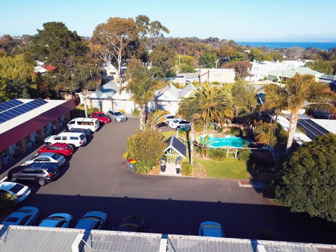 Tropicana Motor Inn - Australian Destinations 15