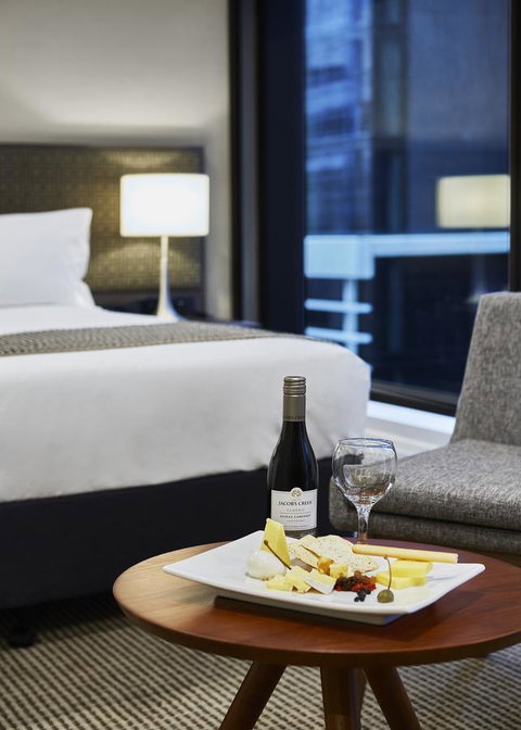 Stamford Plaza Melbourne - Australian Destinations 17