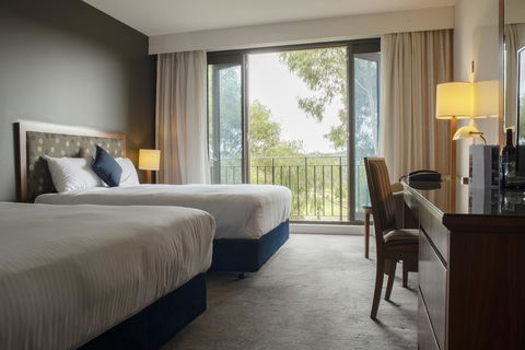 Yarra Valley Lodge - Australian Destinations 22