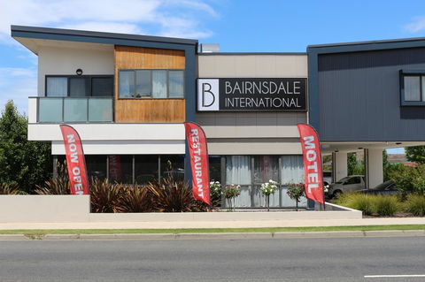Bairnsdale International - Australian Destinations 8