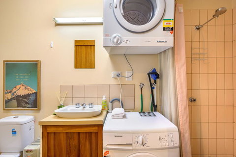 FOUNTAINS 3, Mount Hotham - Australian Destinations 12