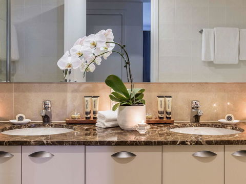 Quay West Suites Melbourne - Australian Destinations 29
