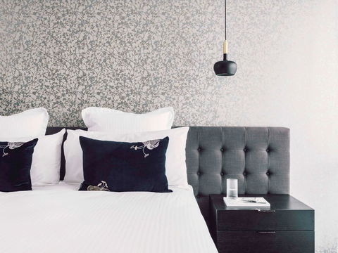 Quay West Suites Melbourne - Australian Destinations 13