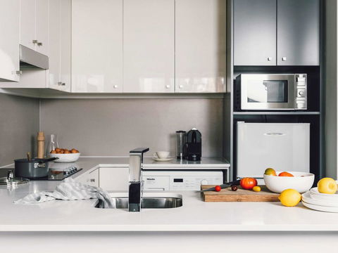 Quay West Suites Melbourne - Australian Destinations 43