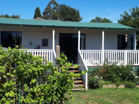 The Bohemian Art Studio - Australian Destinations 2
