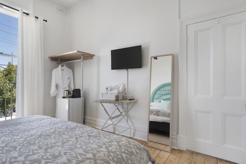 The Local Hotel - Australian Destinations 1