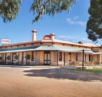 The Standpipe Golf Motor Inn - Australian Destinations