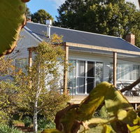 Toms Cottage - Wilgowrah -A Country Escape - Australian Destinations