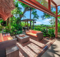Unique tropical rainforest getaway - Australian Destinations