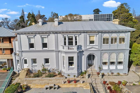 Waratah On York - Australian Destinations 3