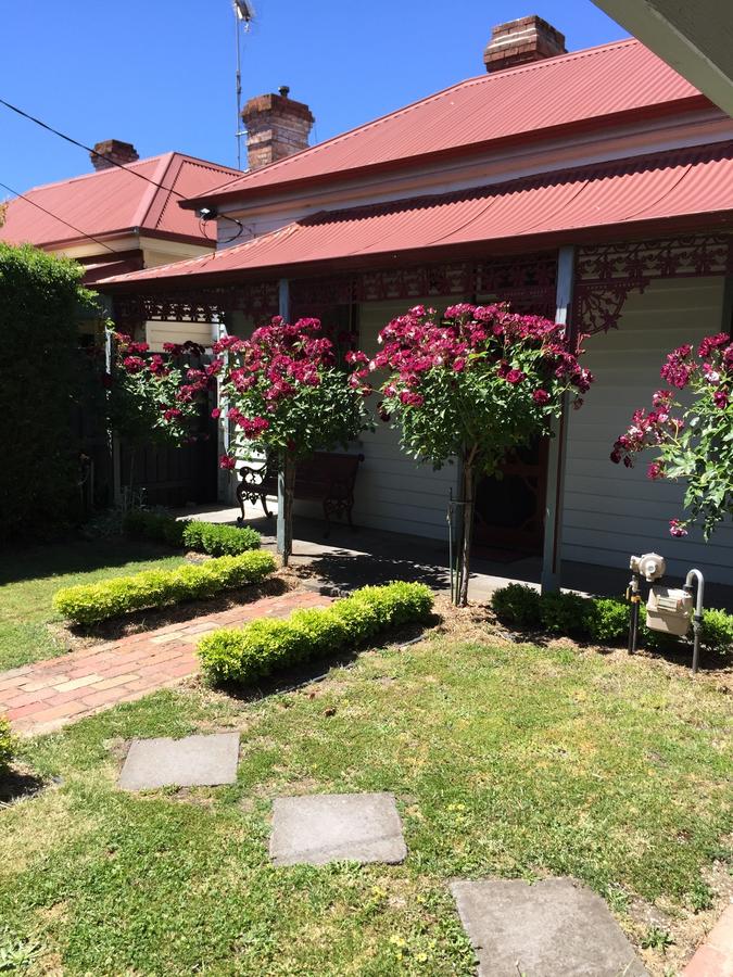 Kyneton South VIC Australian Destinations