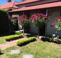 Airleigh-Rose Cottage - Australian Destinations