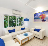 By The Sea Port Douglas - Australian Destinations