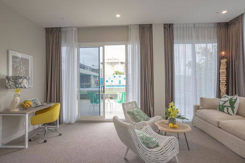 Pacific Hotel Cairns - Australian Destinations 6