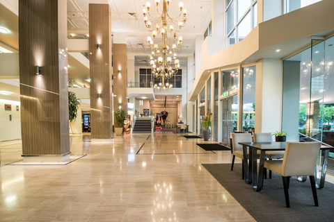 Pacific Hotel Cairns - Australian Destinations 8