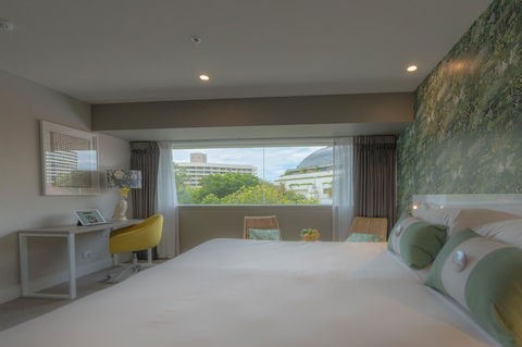 Pacific Hotel Cairns - Australian Destinations 26
