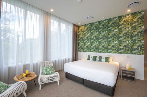Pacific Hotel Cairns - Australian Destinations 0
