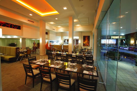 Pacific Hotel Cairns - Australian Destinations 35