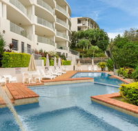 Bellevue At Trinity Beach - Australian Destinations