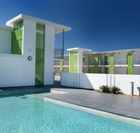 Mackay Oceanside Central Hotel - Australian Destinations