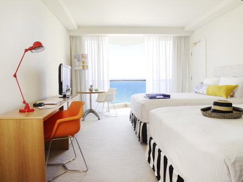 QT Gold Coast - Australian Destinations 33