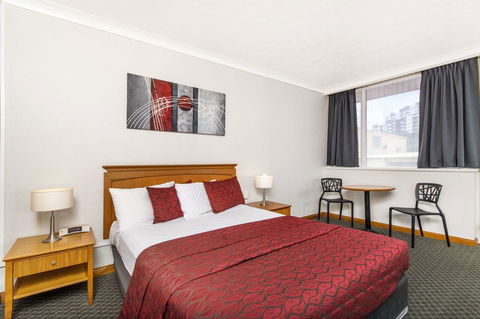 The Robert Towns - Australian Destinations 4