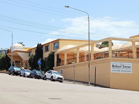 The Robert Towns - Australian Destinations 12