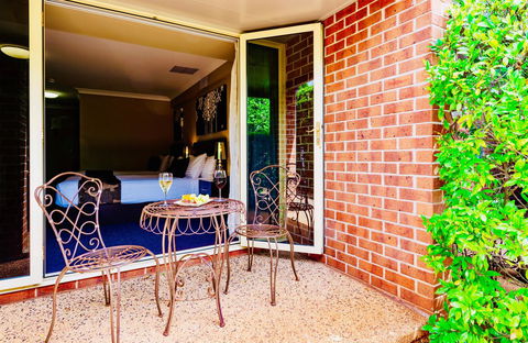 Ambassador On Ruthven - Australian Destinations 17