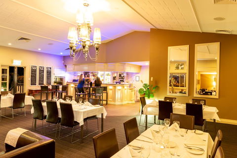 Ambassador On Ruthven - Australian Destinations 9