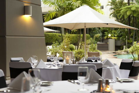 Novotel Cairns Oasis Resort - Australian Destinations 40